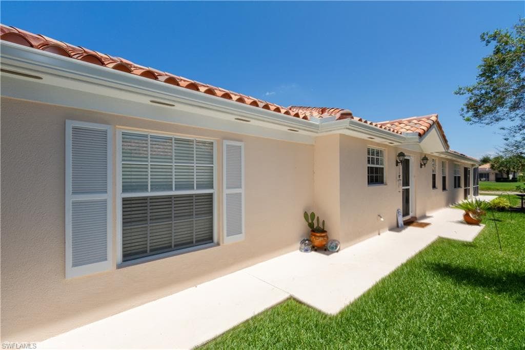 4557 Pasadena CT NAPLES, FL 34109