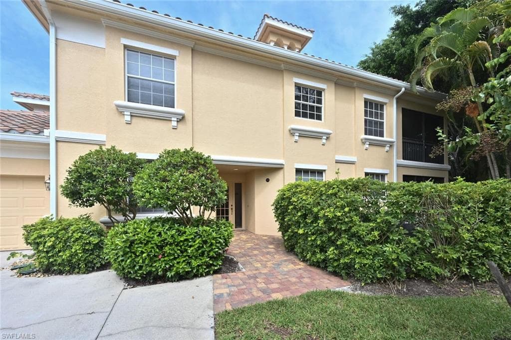 3965 Deer Crossing CT 106 NAPLES, FL 34114