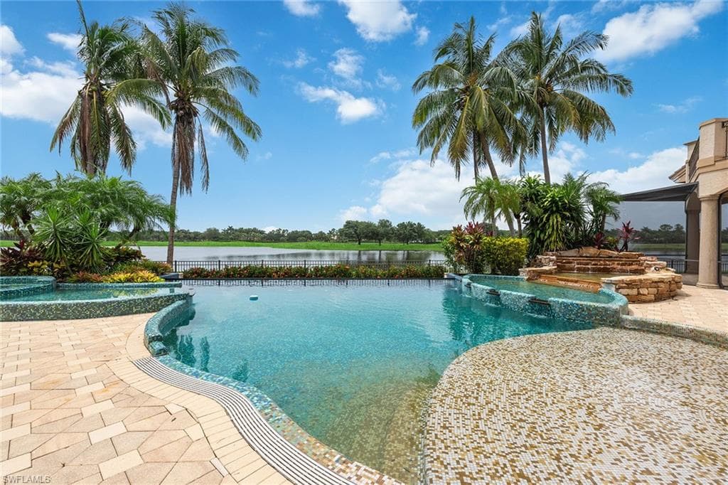 11551 Aerie LN NAPLES, FL 34120