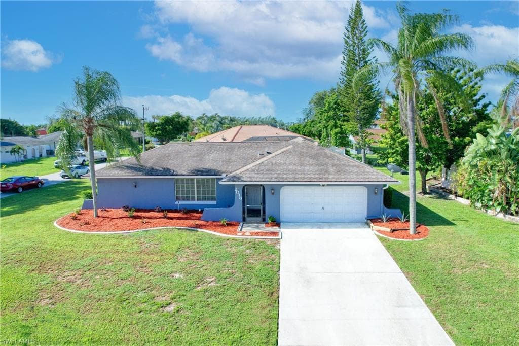 2016 Viscaya PKY CAPE CORAL, FL 33990