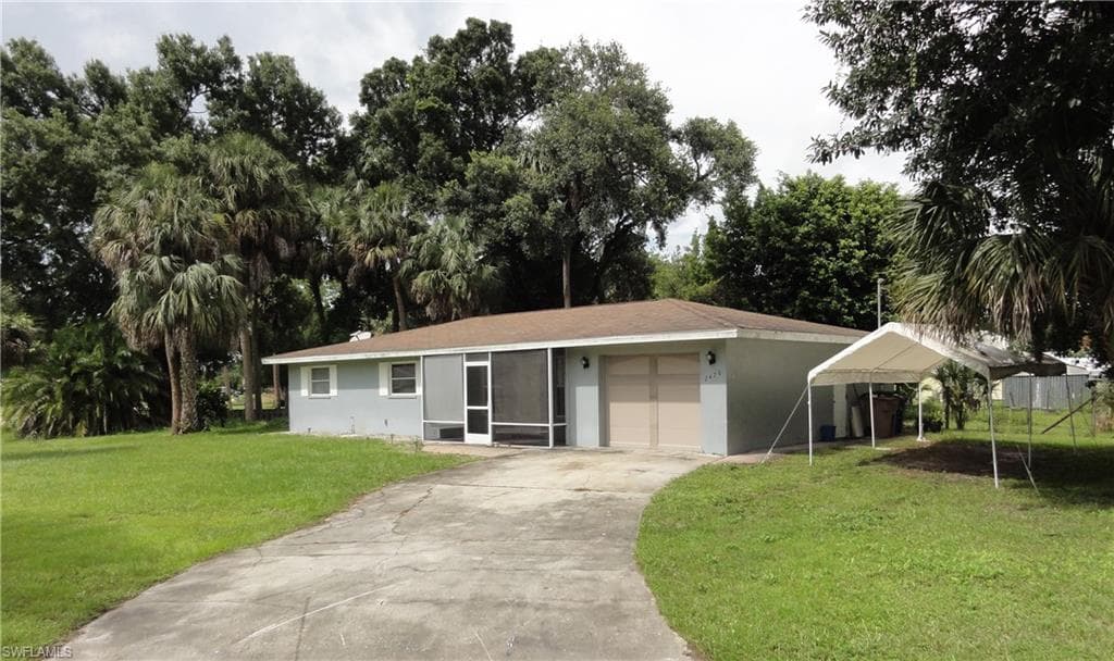 2420 Davis BLVD FORT MYERS, FL 33905