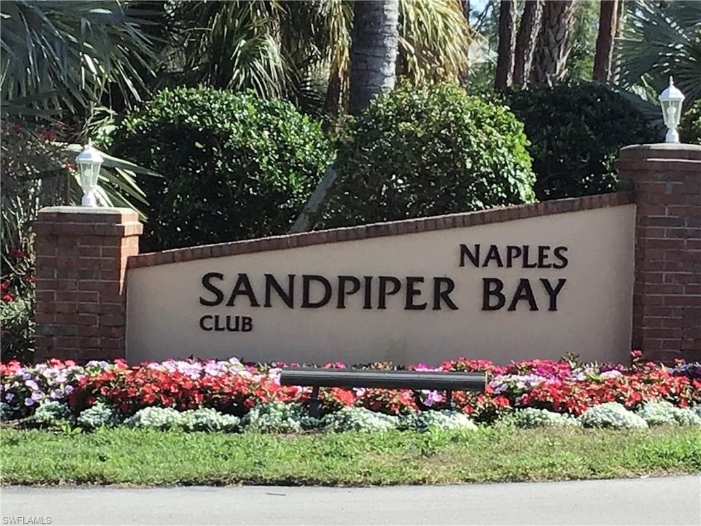 3061 Sandpiper Bay CIR J101 NAPLES, FL 34112