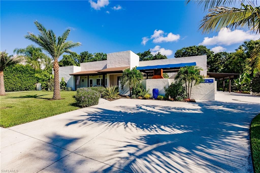 1291 Caloosa DR FORT MYERS, FL 33901