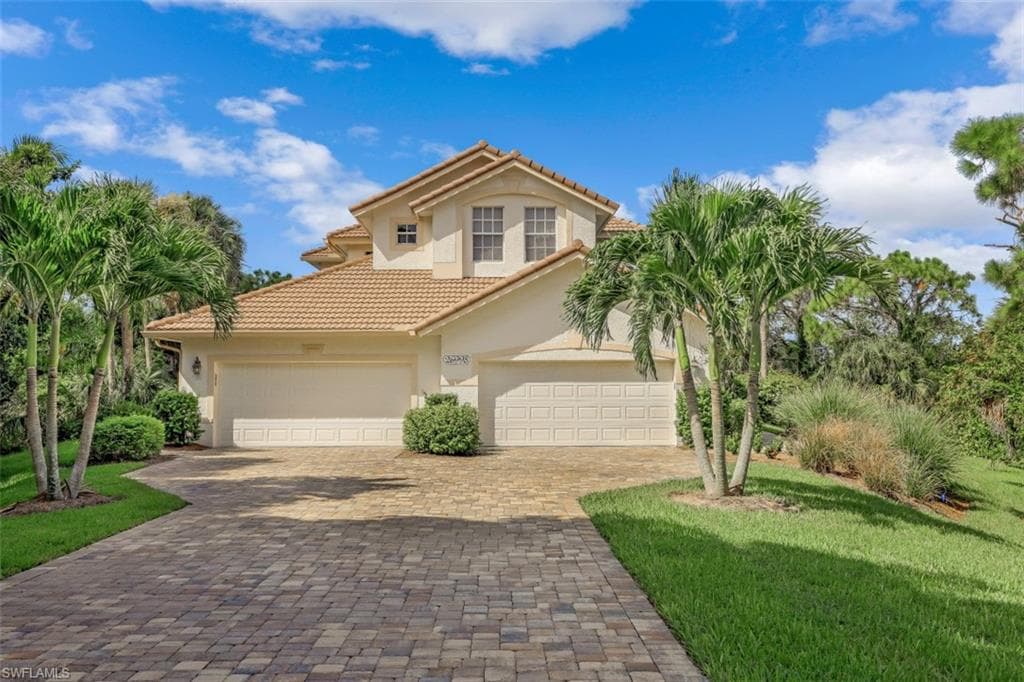 26998 Montego Pointe CT 101 BONITA SPRINGS, FL 34134