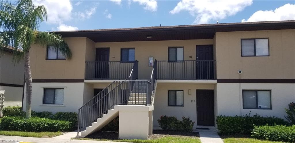 4790 S Cleveland AVE 205 FORT MYERS, FL 33907