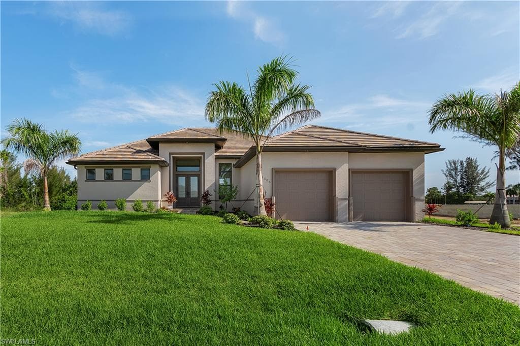 3305 NW 21st TER CAPE CORAL, FL 33993