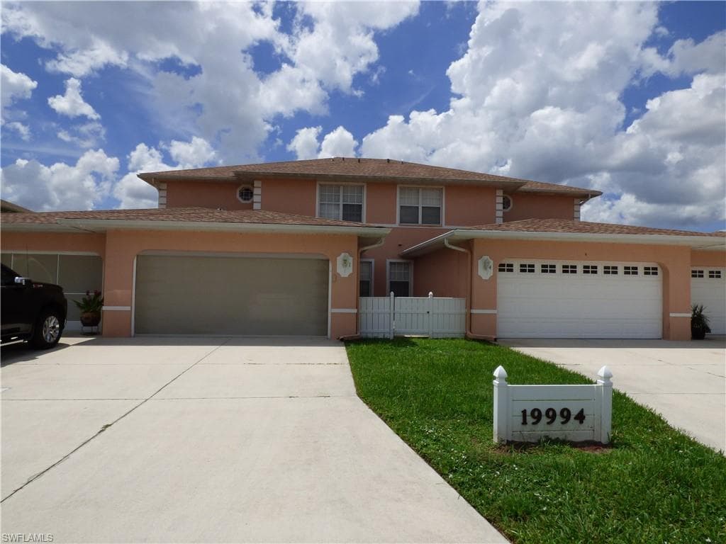 19994 Lake Vista CIR N 10A LEHIGH ACRES, FL 33936