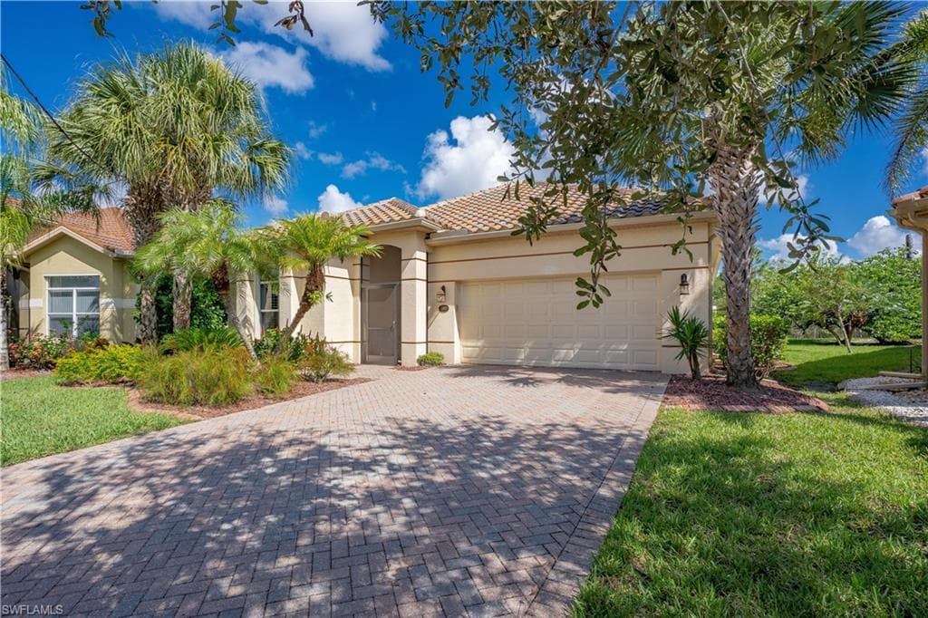 13862 Sorano CT ESTERO, FL 33928