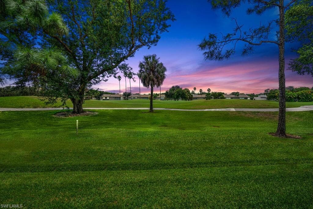 85 Silver Oaks CIR 6202 NAPLES, FL 34119