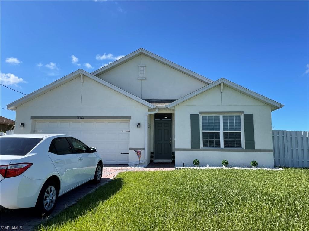 2044 NW 1st ST CAPE CORAL, FL 33993