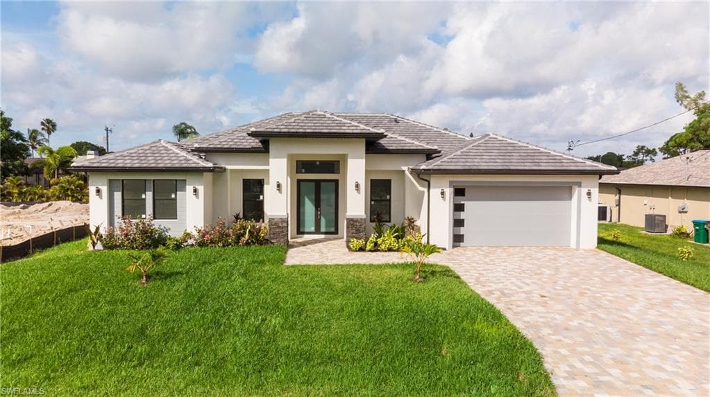 2532 17th PL CAPE CORAL, FL 33914