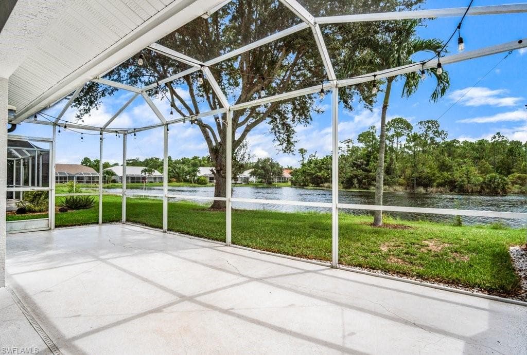 5454 Whitten DR NAPLES, FL 34104