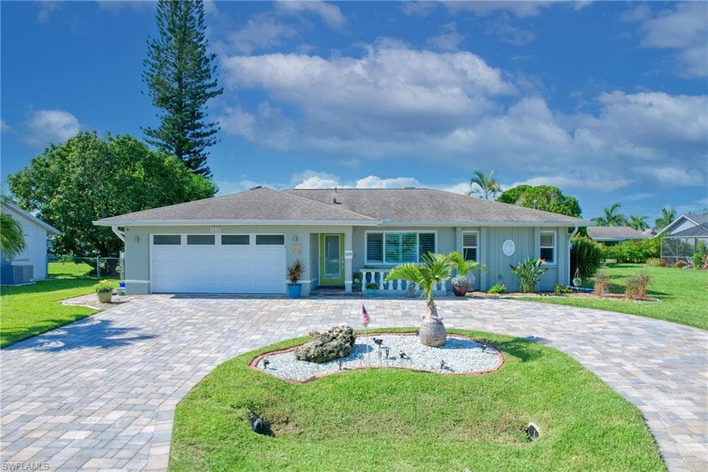 1416 SE 30th TER CAPE CORAL, FL 33904