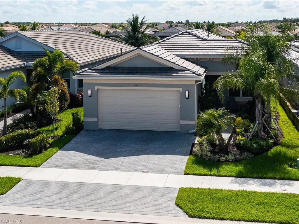 28441 Capraia DR BONITA SPRINGS, FL 34135