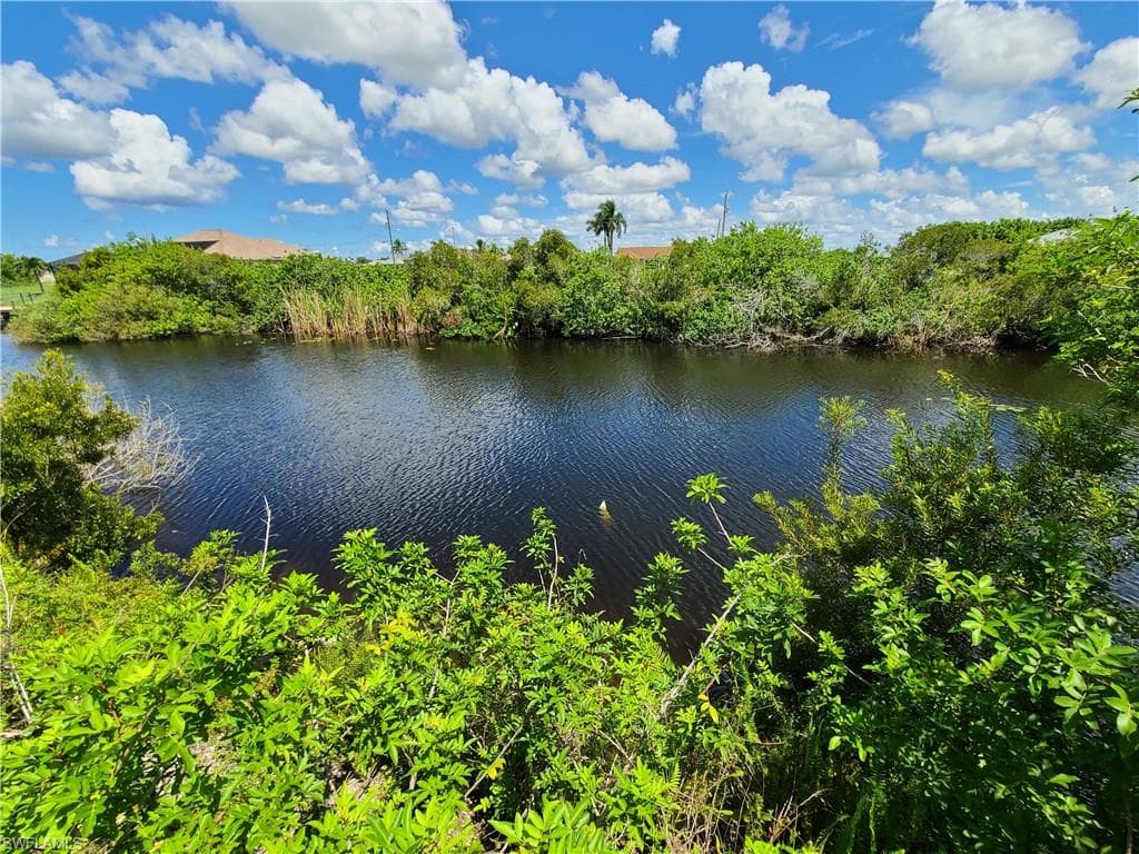 1405 NW 11th ST CAPE CORAL, FL 33993