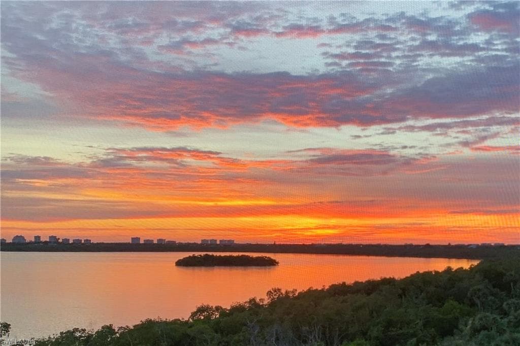 337 Vintage Bay DR D-28 MARCO ISLAND, FL 34145