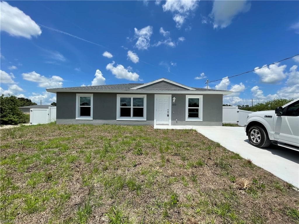 3113 Pebble LN LABELLE, FL 33935