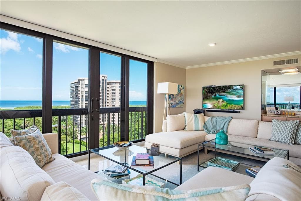 6000 Pelican Bay BLVD C-902 NAPLES, FL 34108