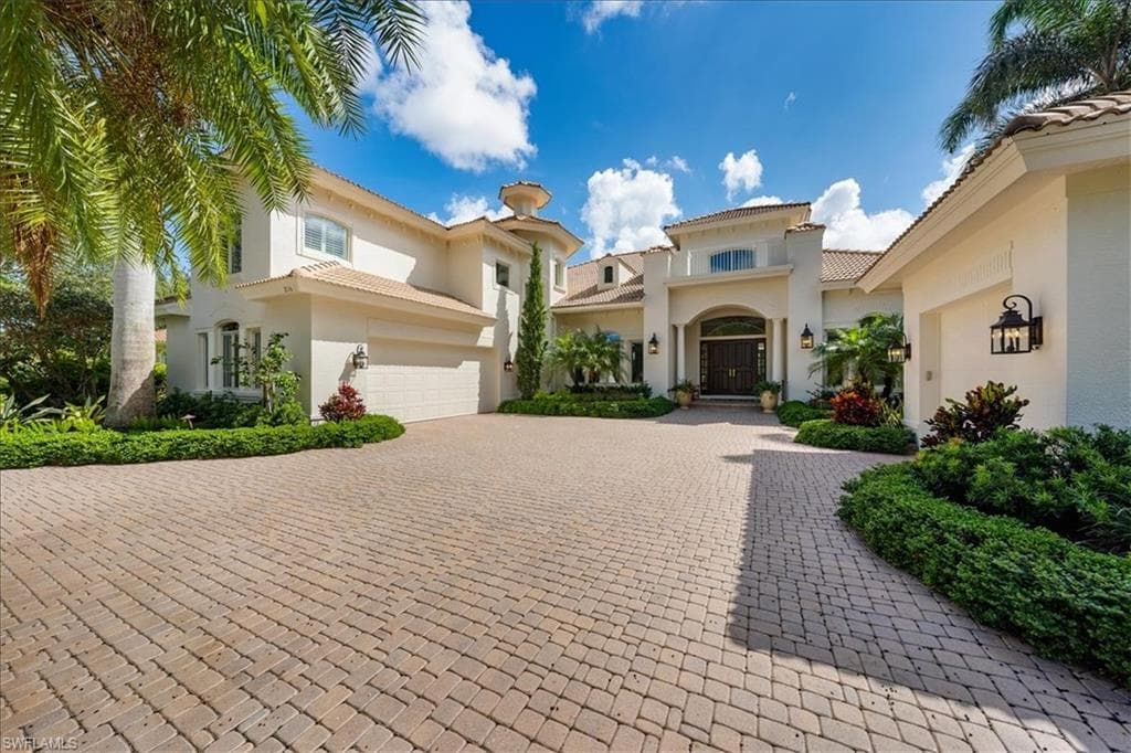 216 Cheshire WAY NAPLES, FL 34110