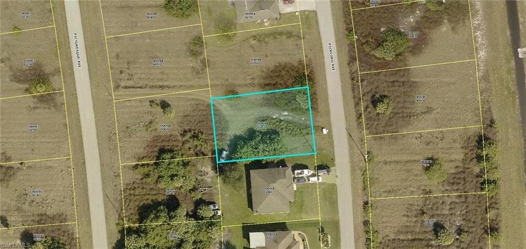 418 Pickford AVE LEHIGH ACRES, FL 33974