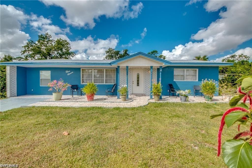 311 Highland AVE LEHIGH ACRES, FL 33936