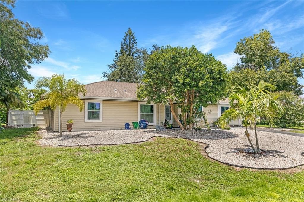 2201 54th ST SW NAPLES, FL 34116