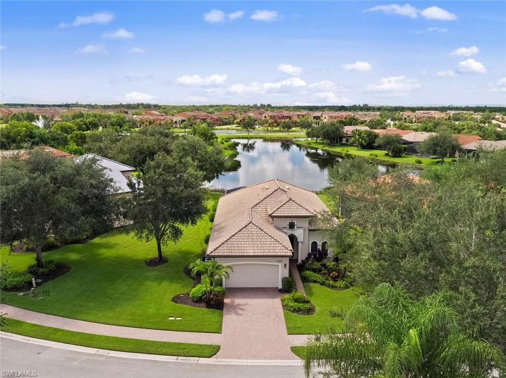 8260 Provencia CT