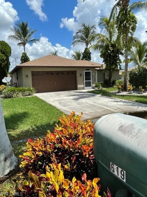 619 SE 31st TER CAPE CORAL, FL 33904
