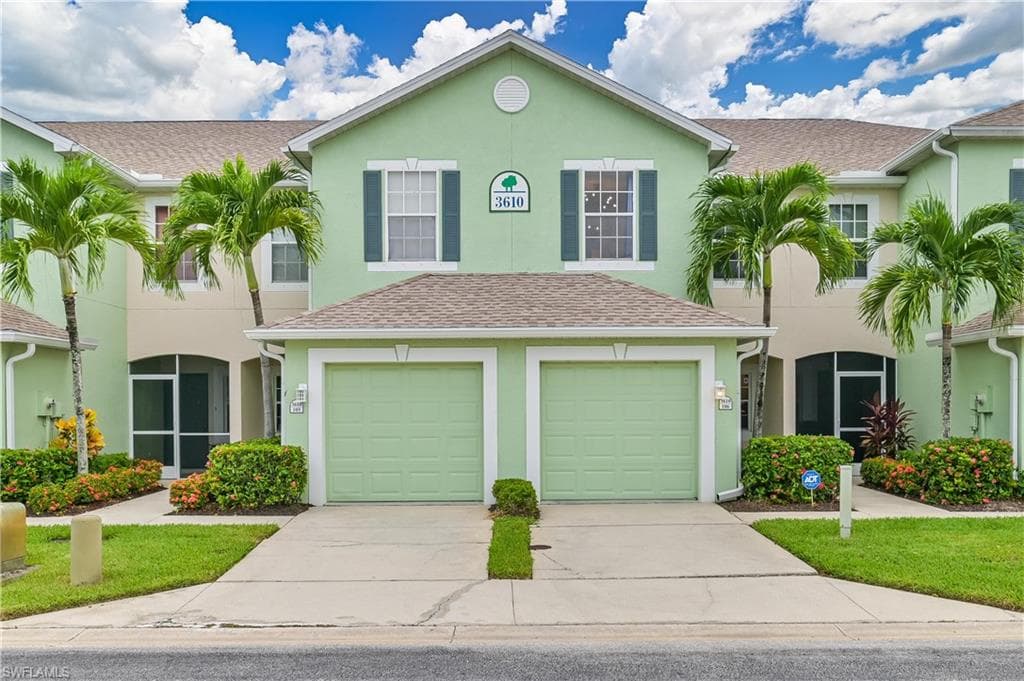 3610 Pine Oak CIR 106 FORT MYERS, FL 33916