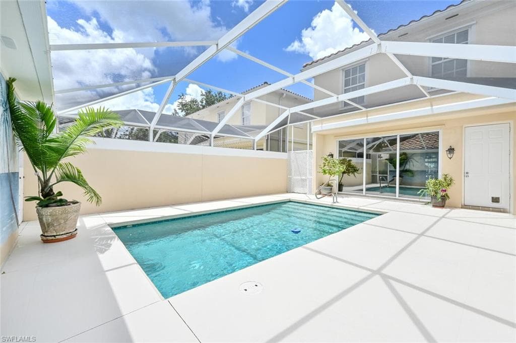 6116 Towncenter CIR NAPLES, FL 34119