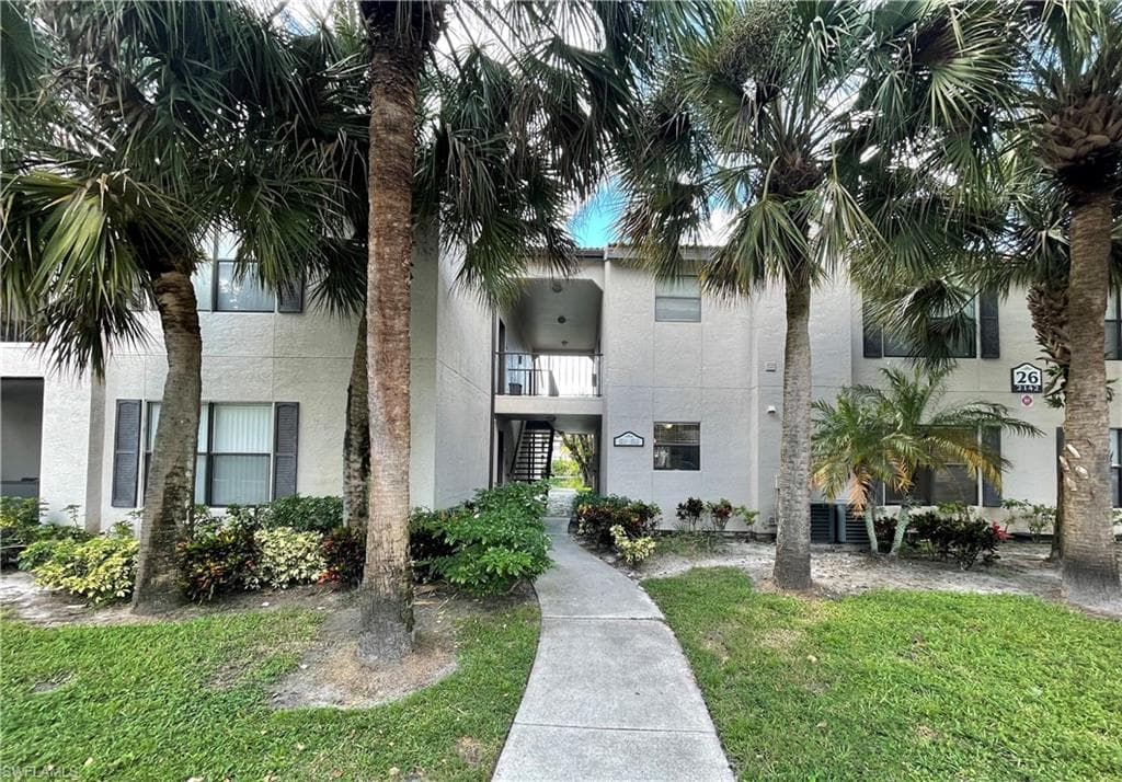 2142 Arbour Walk CIR 2614 NAPLES, FL 34109