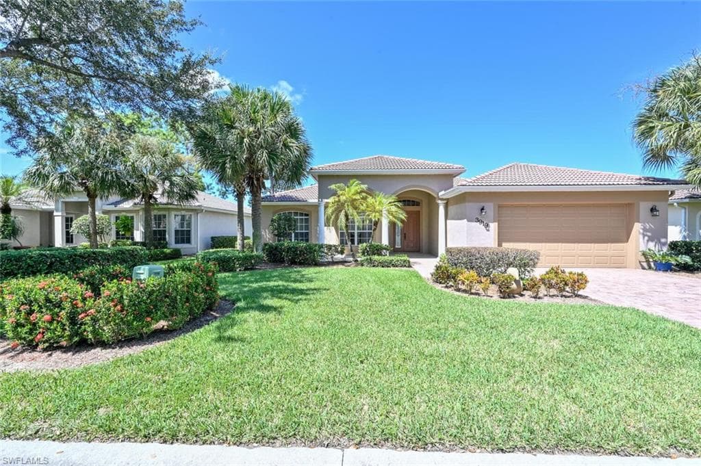 3919 Aurora CT NAPLES, FL 34116