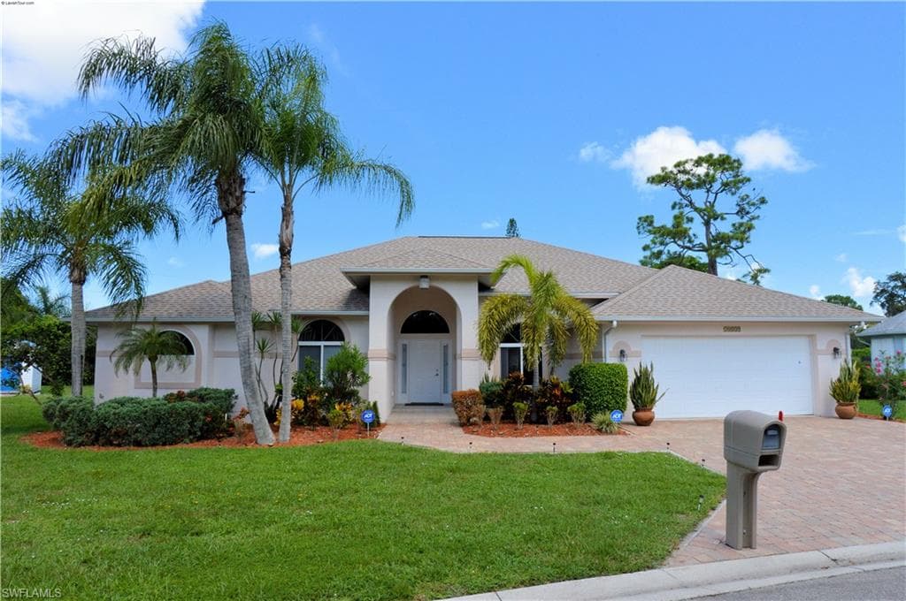 10839 Sea Coral CT BONITA SPRINGS, FL 34135