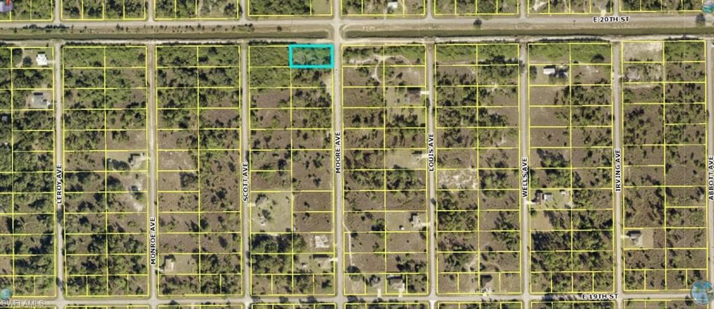1923 Moore AVE LEHIGH ACRES, FL 33972