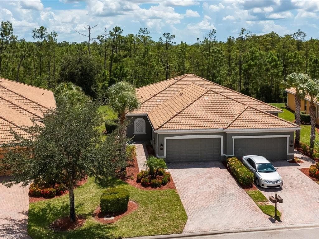 21338 Bella Terra BLVD ESTERO, FL 33928
