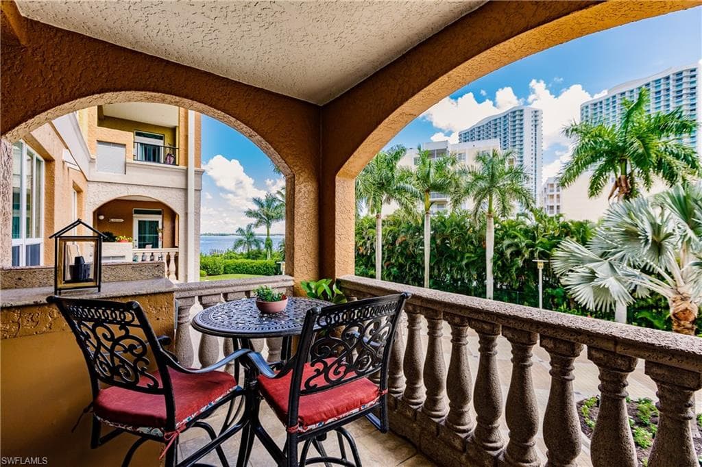 2825 Palm Beach BLVD 214 FORT MYERS, FL 33916