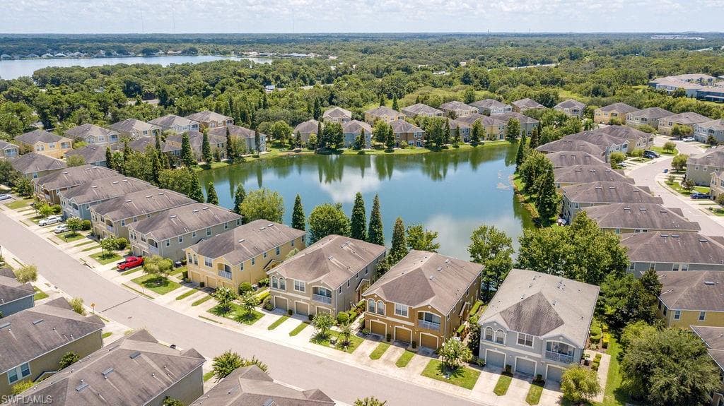 8835 Moonlit Meadows LOOP RIVERVIEW, FL 33578