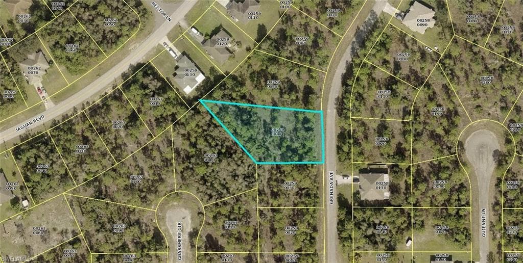 842 Grenada AVE LEHIGH ACRES, FL 33974