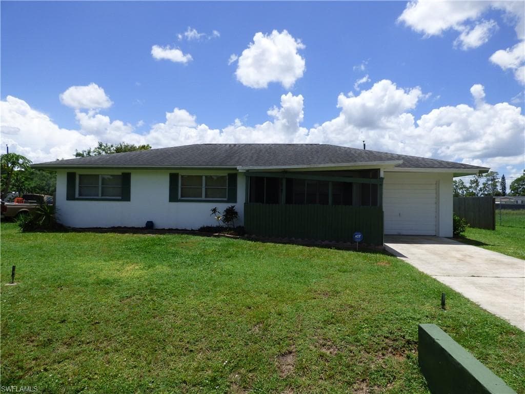 714 Arthur AVE LEHIGH ACRES, FL 33936