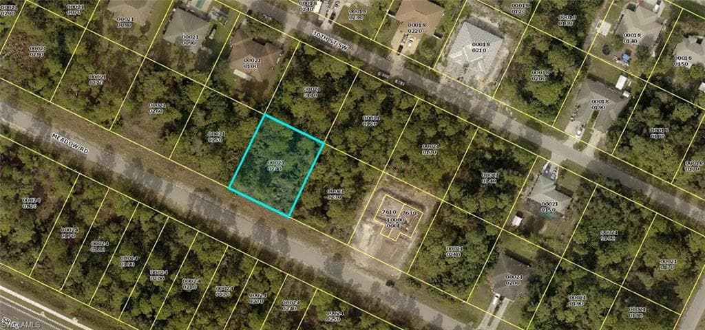 753 Meadow RD LEHIGH ACRES, FL 33973