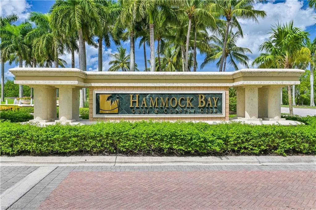 1065 Borghese LN 502 NAPLES, FL 34114