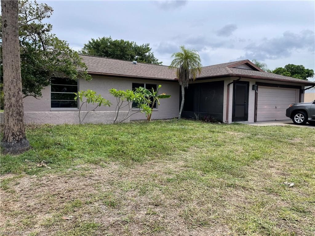 1911 Hancock Bridge PKY CAPE CORAL, FL 33990
