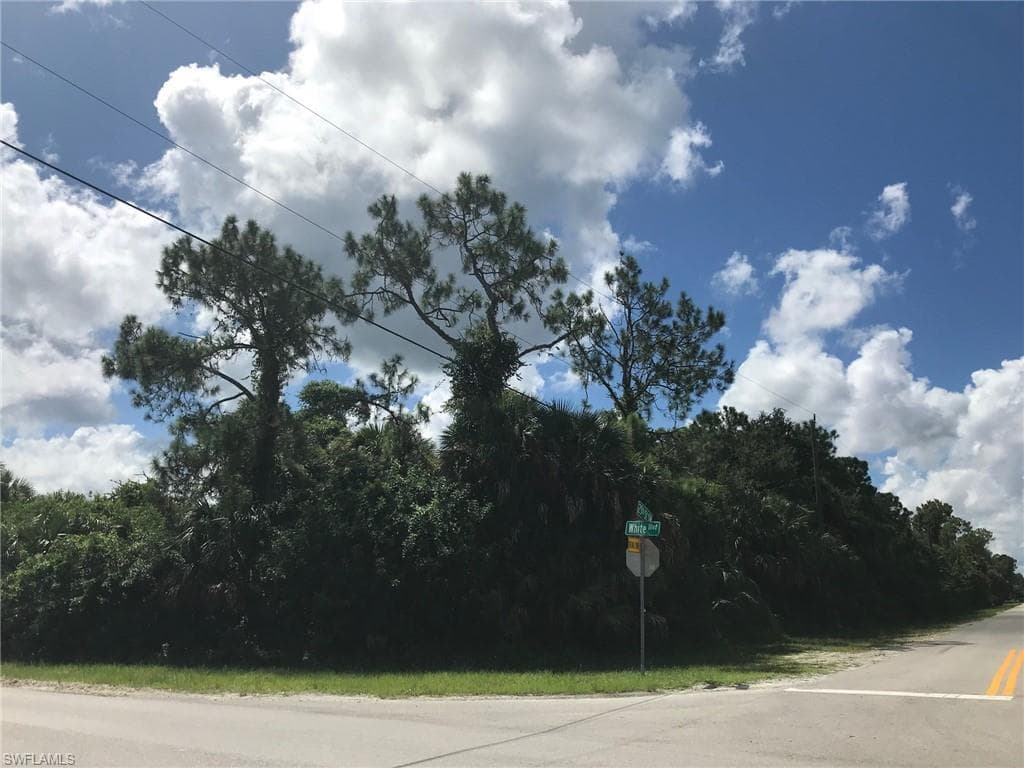 White Blvd & 25th ST SW NAPLES, FL 34117