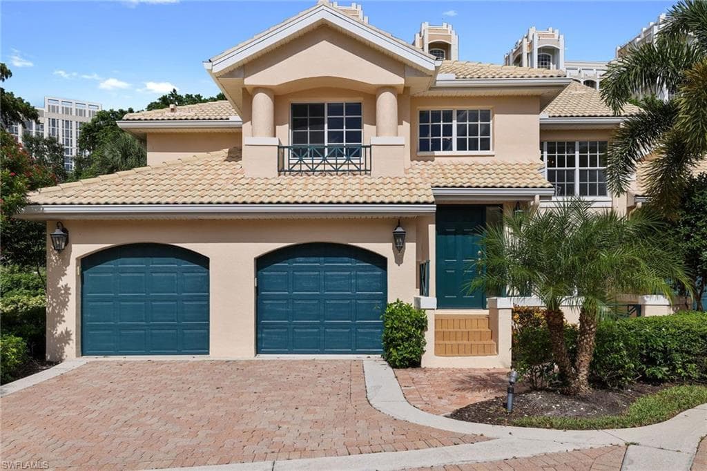 6855 San Marino DR 201B NAPLES, FL 34108