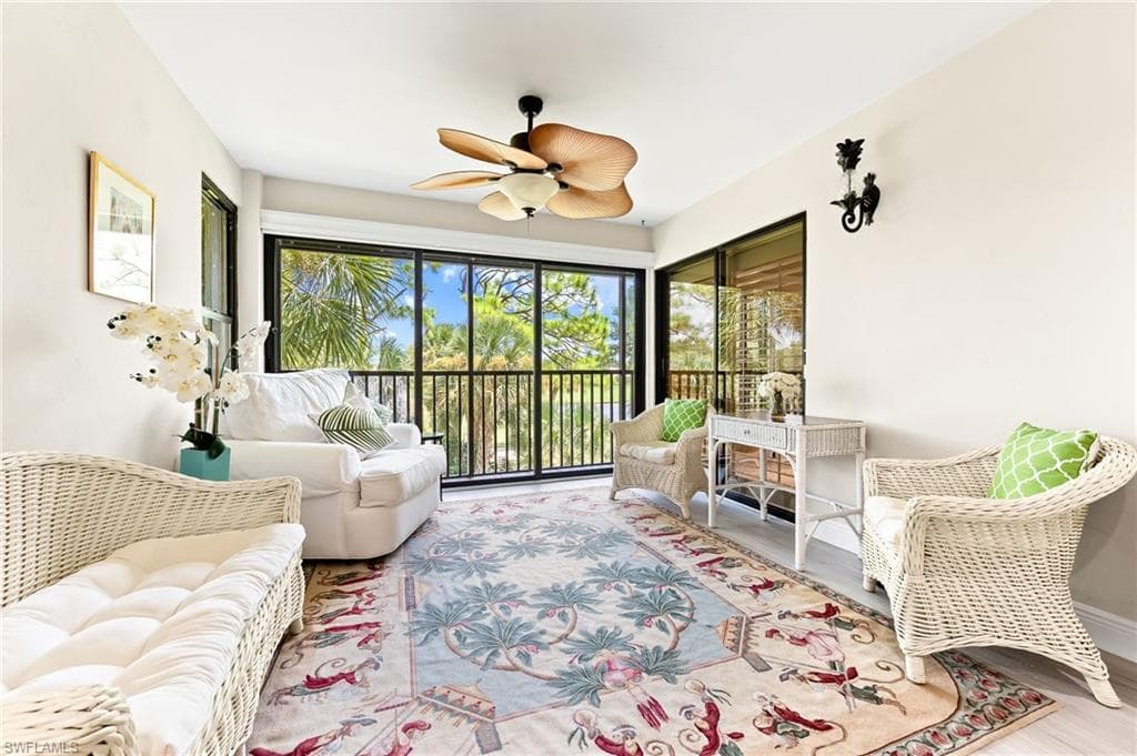5940 Via Lugano 1-303 NAPLES, FL 34108