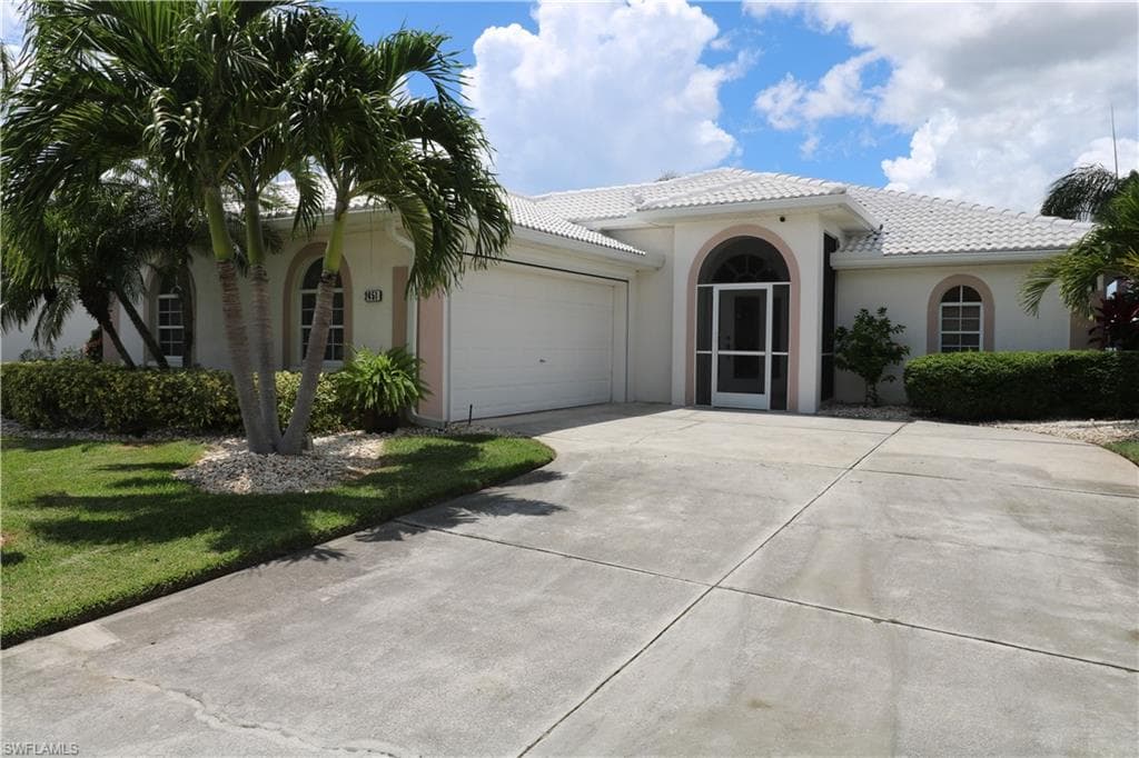 2451 PALO DURO BLVD NORTH FORT MYERS, FL 33917