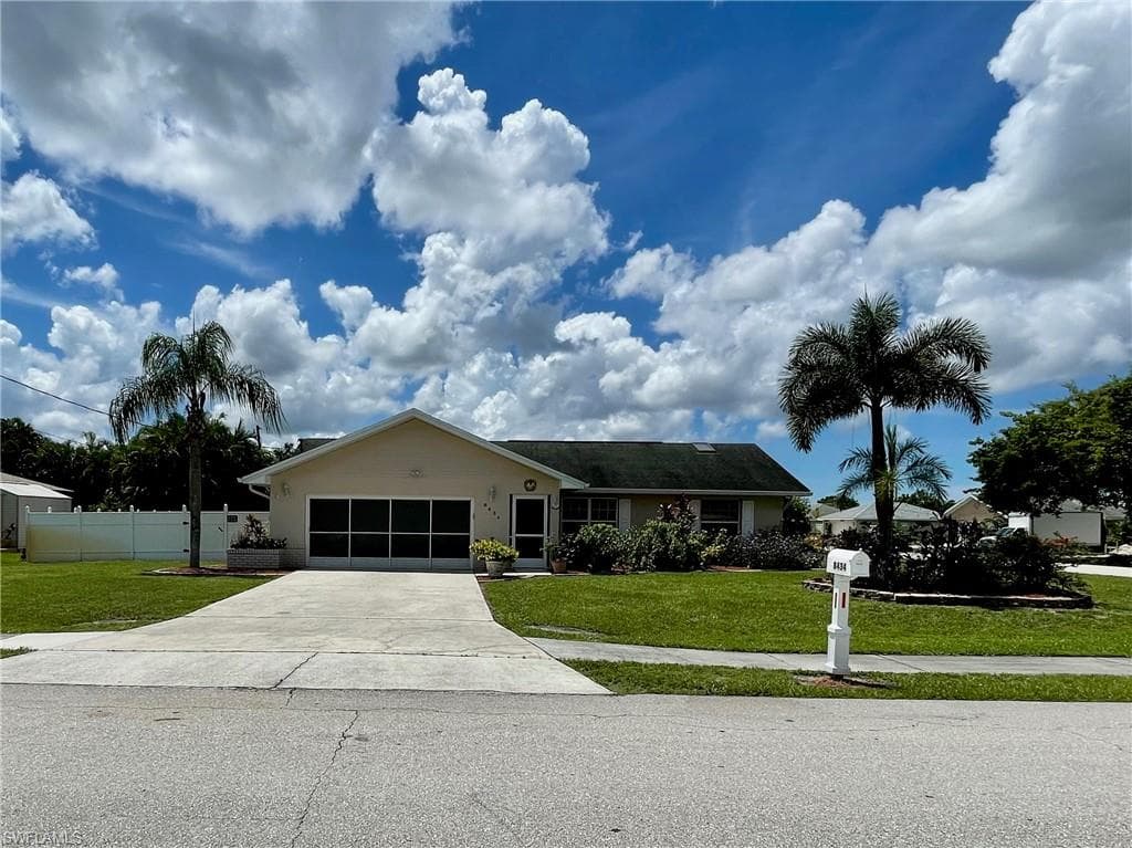 8434 Winged Foot DR FORT MYERS, FL 33967