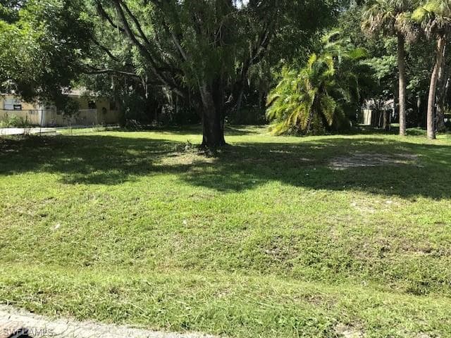 3838 Desoto AVE FORT MYERS, FL 33916