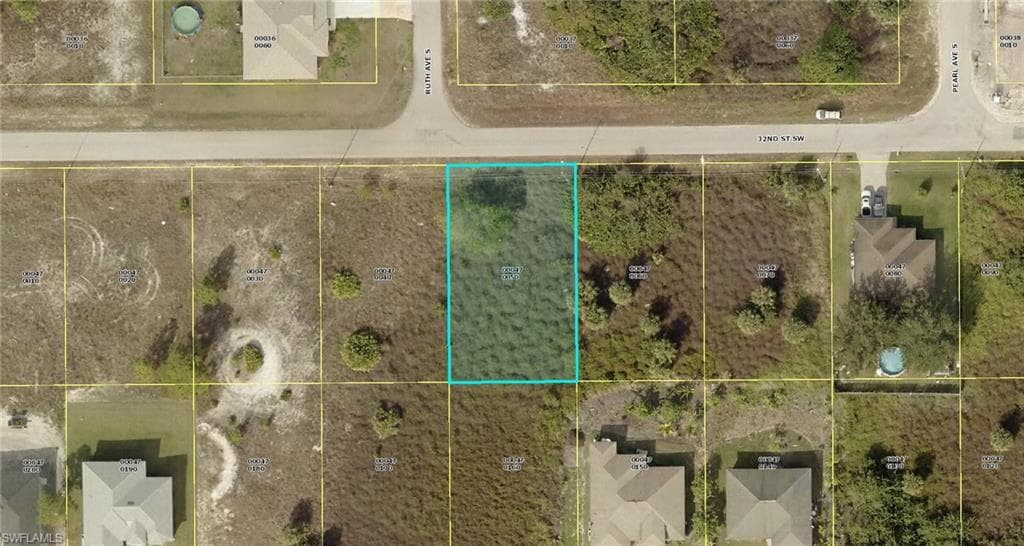 3211 32nd ST SW LEHIGH ACRES, FL 33976