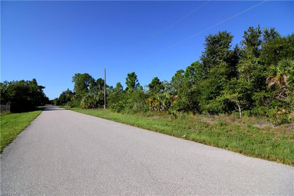 2001 Churchill AVE LEHIGH ACRES, FL 33971